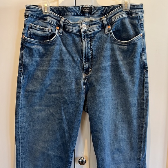 The most amazing jeans I’ve ever owned. So comfortable, high waisted, and soft. - Picture 5 of 9